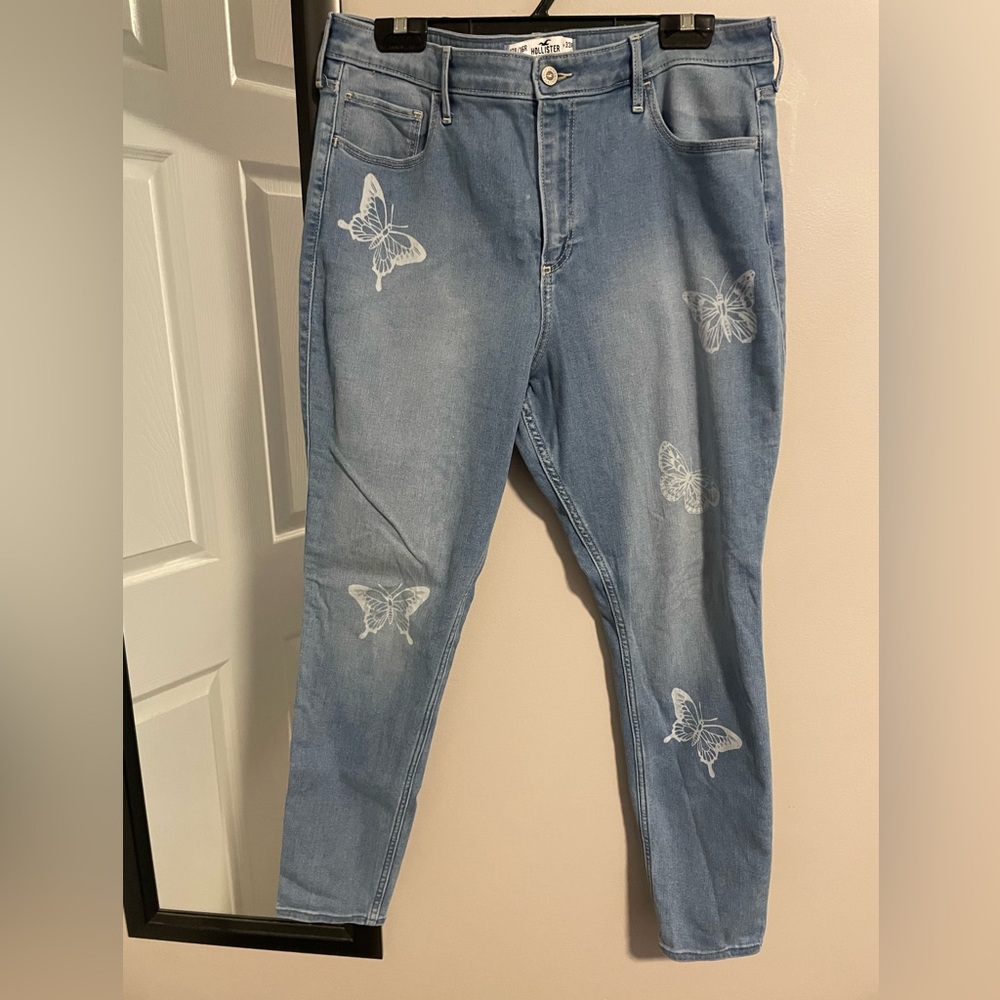Holster Butterfly Print Jeans